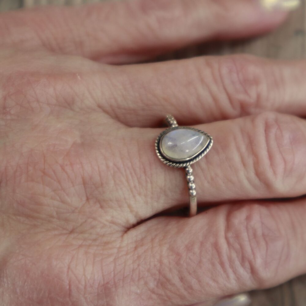 Madalena Ring Moonstone Women 8 Silver Boho Bohemian Hippie Stacking Gifting NWT